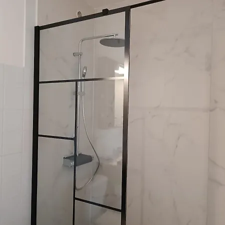 Montijo 5 *