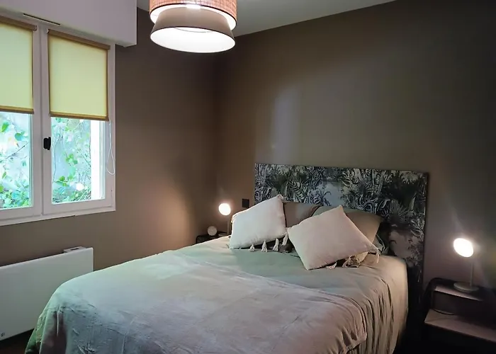 Montijo 5 * أوجيني ليه با